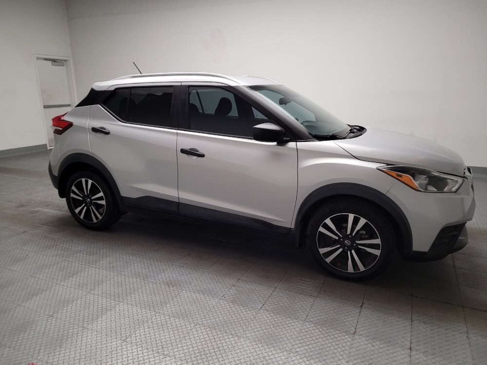 Used 2018 Nissan Kicks SV FWD image 11