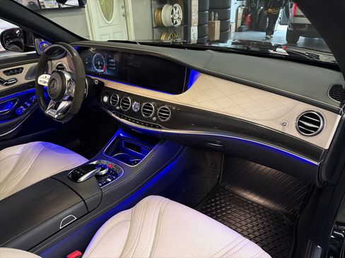 Used 2018 Mercedes-Benz S 63 AMG S 4MATIC Sedan image 21