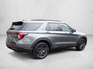 New 2026 Ford Explorer ST-Line w/ ST-Line Street Pack AWD/4WD video 4