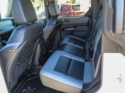 Used 2024 Ford Bronco Black Diamond AWD/4WD image 18