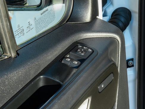 Used 2020 Mercedes-Benz Sprinter 2500 image 36