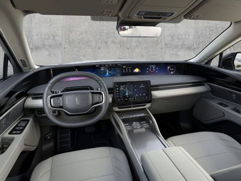 New 2026 Lincoln Nautilus Premier AWD/4WD image 9