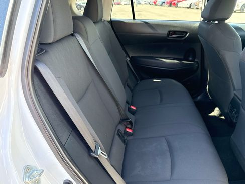 Used 2024 Toyota Corolla Cross LE AWD/4WD image 16