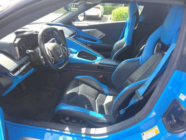 Used 2022 Chevrolet Corvette Stingray Premium Conv w/ Z51 Performance Package RWD image 12