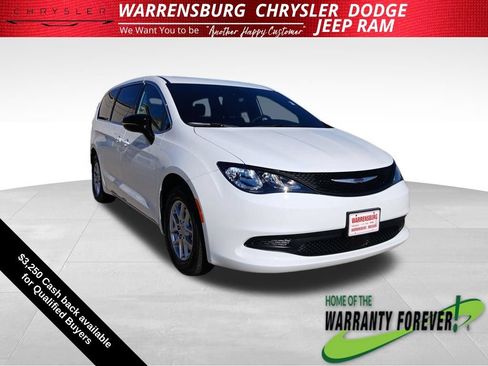 New 2026 Chrysler Voyager LX FWD image 1