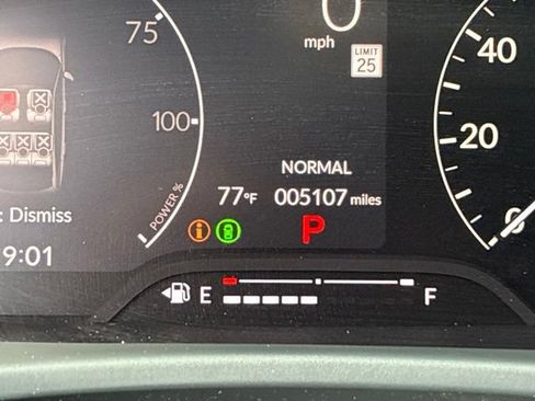 Used 2025 Honda Civic Sport image 17