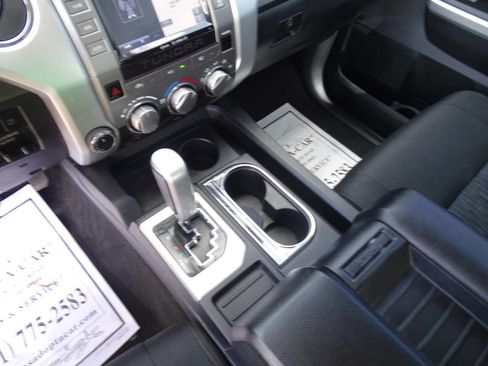 Used 2017 Toyota Tundra SR5 image 32