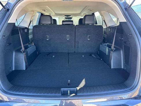 New 2026 Kia Sorento S w/ S Panoramic Sunroof Package FWD image 11