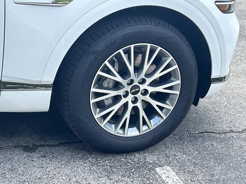 New 2026 Genesis GV80 2.5T RWD image 9