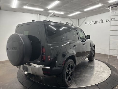 Used 2021 Land Rover Defender 110 SE image 7