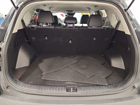 Used 2023 Kia Seltos S image 16