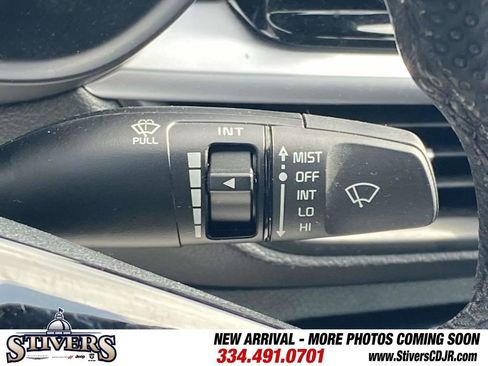 Used 2023 Kia Forte GT-Line image 32