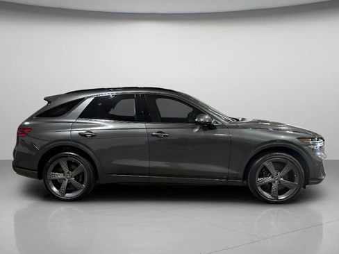 Used 2025 Genesis GV70 3.5T Sport w/ Sport Prestige Package image 2