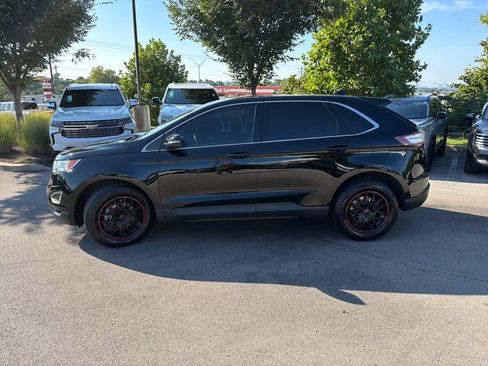 Used 2018 Ford Edge SEL w/ Equipment Group 201A FWD image 4