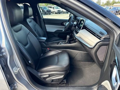 Used 2024 Jeep Compass Limited AWD/4WD image 24