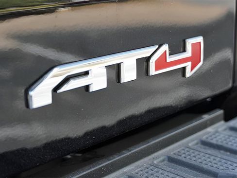 New 2026 GMC Sierra 1500 AT4 w/ AT4 Premium Package image 9