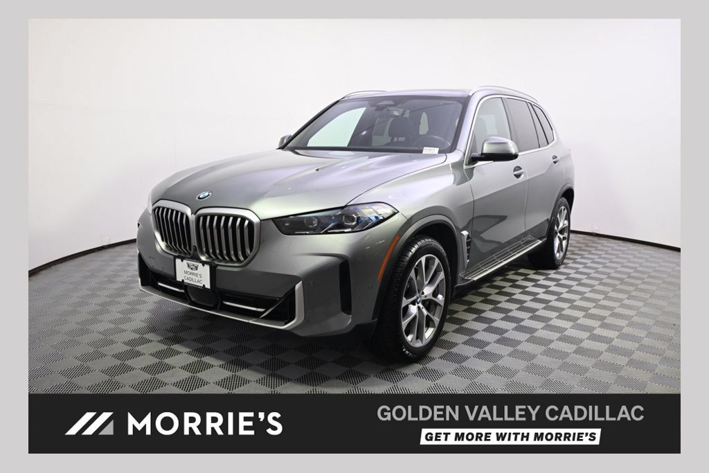 Used 2024 BMW X5 xDrive40i AWD/4WD image 1