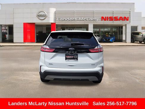 Used 2024 Ford Edge SEL AWD/4WD image 5