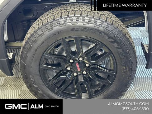 New 2026 GMC Sierra 1500 Elevation w/ Elevation Select Package AWD/4WD image 21
