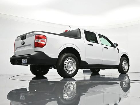 New 2026 Ford Maverick XL FWD image 39