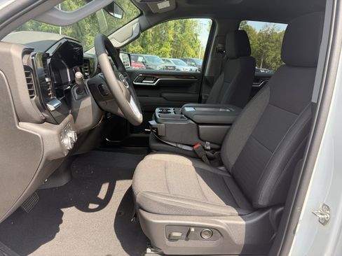 Used 2026 GMC Sierra 1500 Elevation image 12