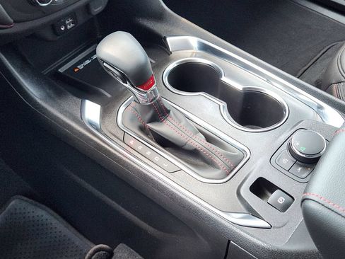 Certified 2023 Chevrolet Traverse RS FWD image 20