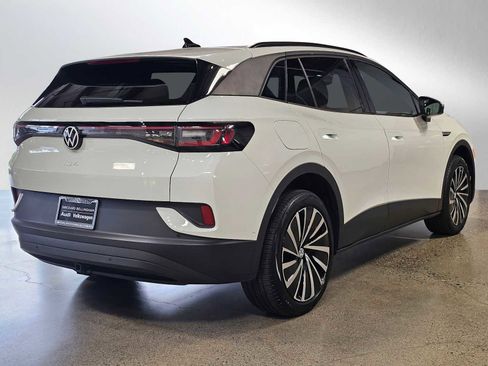 Used 2025 Volkswagen ID.4 Pro AWD/4WD image 3