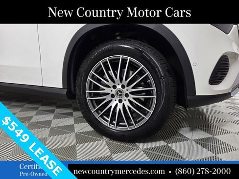 Certified 2025 Mercedes-Benz GLC 300 GLC 300 image 9