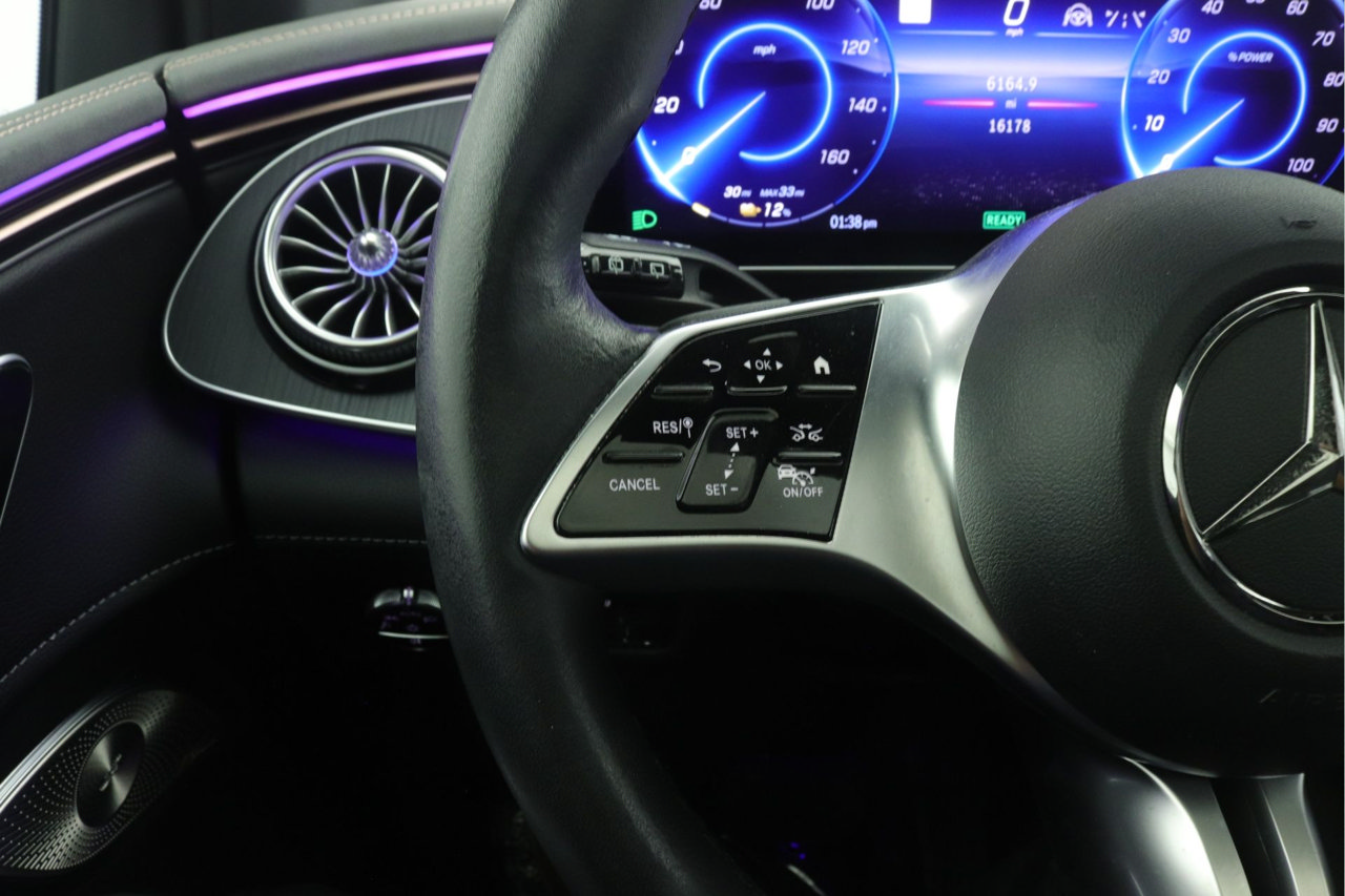 Certified 2023 Mercedes-Benz EQE 500 4MATIC SUV image 10