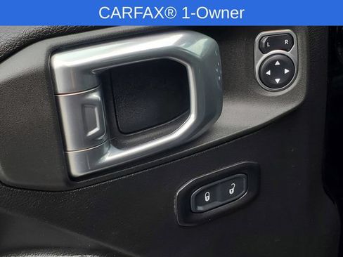 Used 2022 Jeep Wrangler Sport AWD/4WD image 13