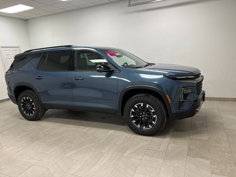 New 2026 Chevrolet Traverse Z71 w/ Enhanced Driving Package image 10