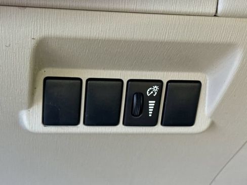 Used 2014 Toyota Prius V Three FWD image 20