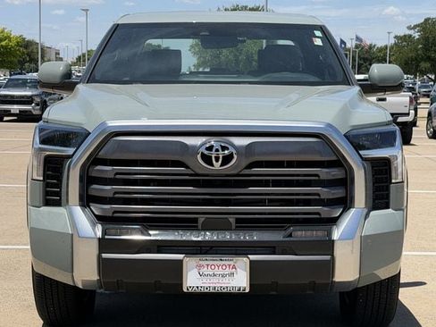 Used 2026 Toyota Tundra Limited AWD/4WD image 5