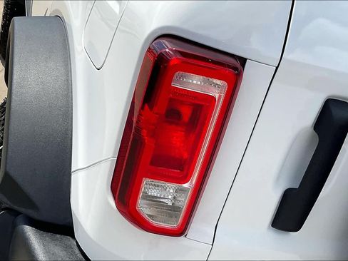 Used 2022 Ford Bronco 4-Door w/ Sasquatch Package AWD/4WD image 26