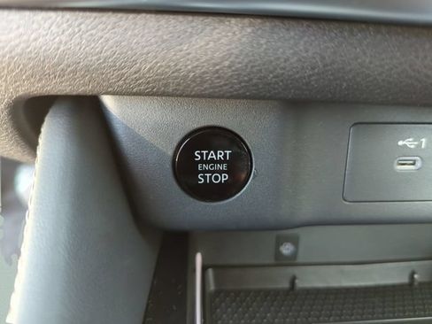 New 2026 Nissan Rogue Platinum AWD/4WD image 35