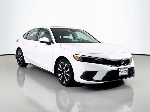 Used 2022 Honda Civic EX-L image 3