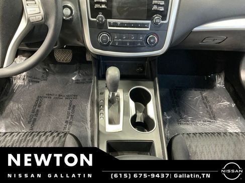 Used 2018 Nissan Altima 2.5 S w/ S Convenience Package FWD image 9