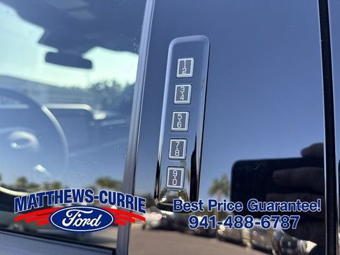 Used 2024 Ford F250 Lariat w/ Lariat Ultimate Package AWD/4WD image 9
