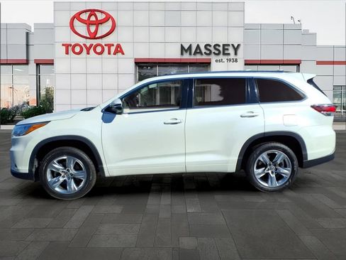 Used 2016 Toyota Highlander Limited image 6