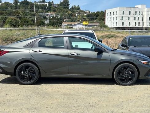New 2026 Hyundai Elantra Sport FWD image 5