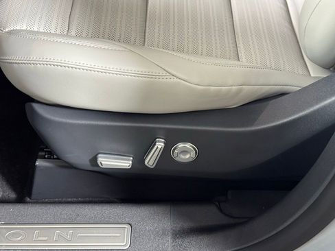 New 2026 Lincoln Nautilus Reserve image 20