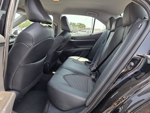 Used 2024 Toyota Camry SE FWD image 16