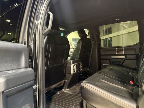 Used 2017 Ford F250 Platinum w/ Platinum Ultimate Package image 40