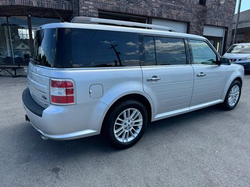 Used 2018 Ford Flex SEL w/ Equipment Group 202A AWD/4WD image 15