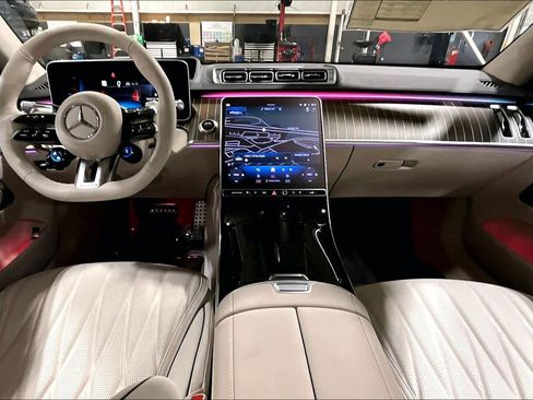 New 2025 Mercedes-Benz S 63 AMG S image 8