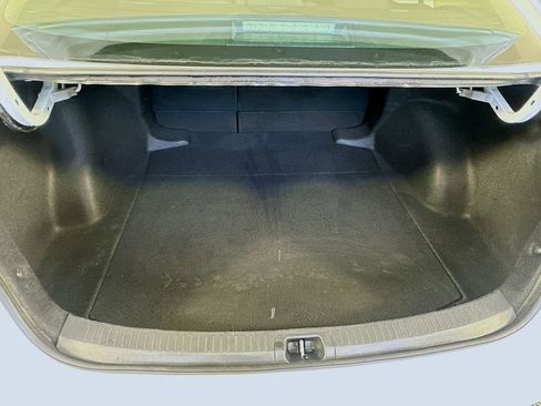 Certified 2024 Toyota Corolla LE image 25