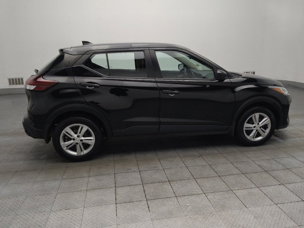 Used 2024 Nissan Kicks S FWD image 10