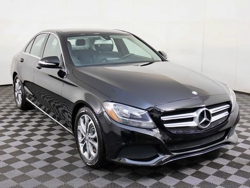 Used 2015 Mercedes-Benz C 300 Sport image 5