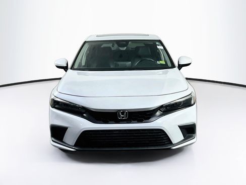 Used 2022 Honda Civic EX-L image 2