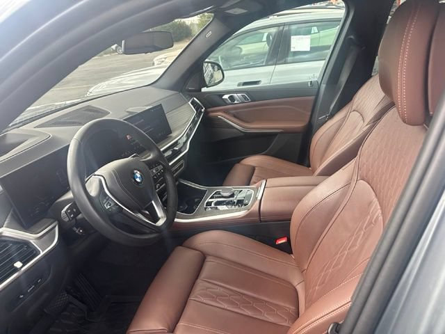 Certified 2024 BMW X5 xDrive40i w/ Premium Package AWD/4WD image 19